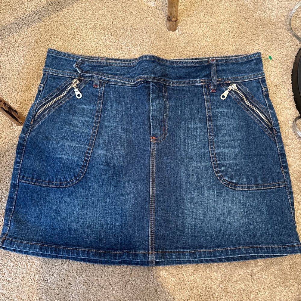 Y2K vintage Denim Mini Skirt with Zipper Pockets